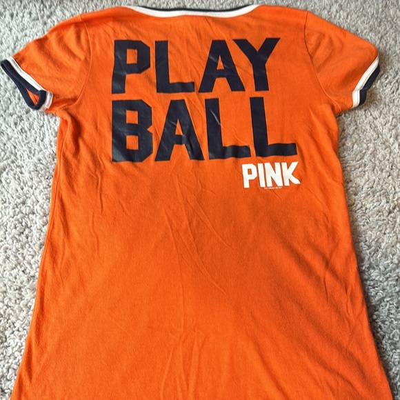 Pink women’s sports tops size medium - Picture 2 of 6